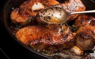 Как пожарить мясо свинины на сковороде, чтобы оно получилось сочным и вкусным? Рецепты приготовления шашлыка и отбивных