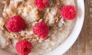 Как сварить вкусную овсяную кашу на молоке? Калорийность и другие свойства молочной геркулесовой каши